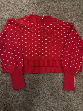 Red Cropped Knit Sweater with Tiny Heart Pattern